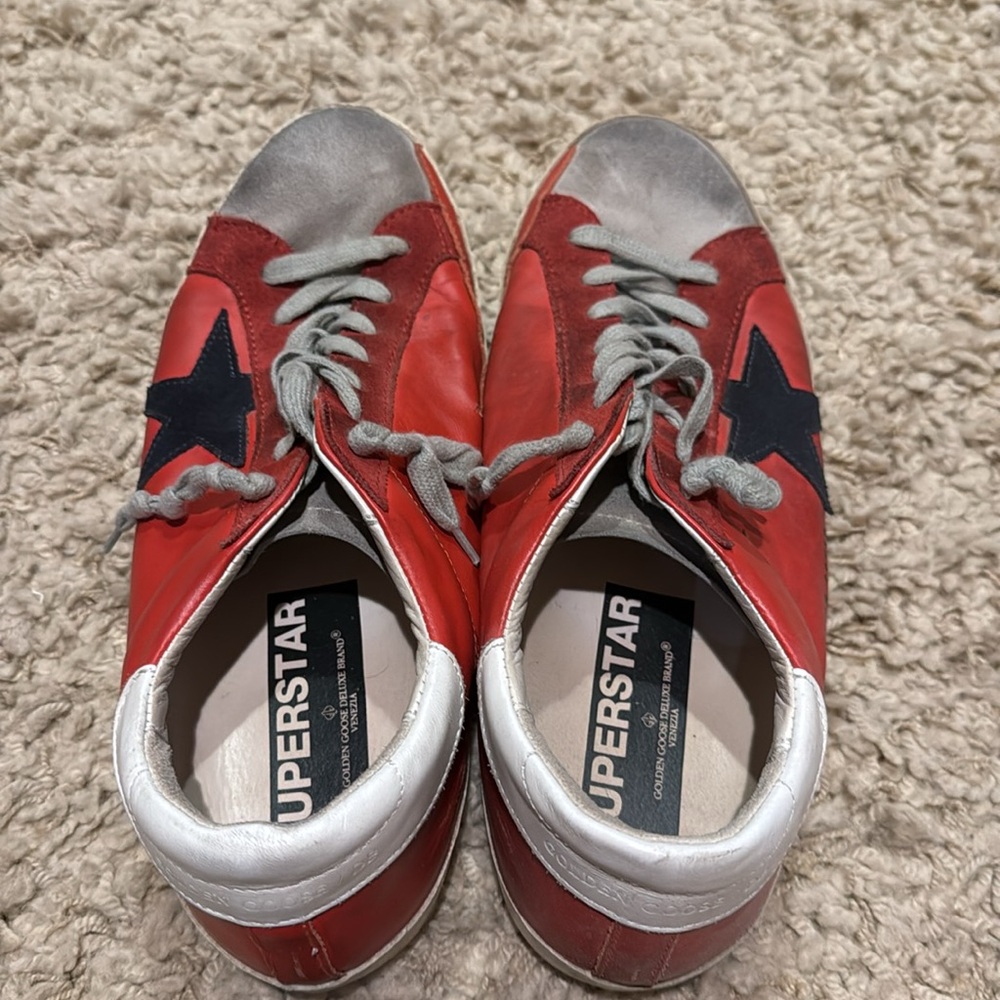 Golden Goose Men’s Red Leather Black Star Superstar Low Top Sneakers - Picture 3 of 9